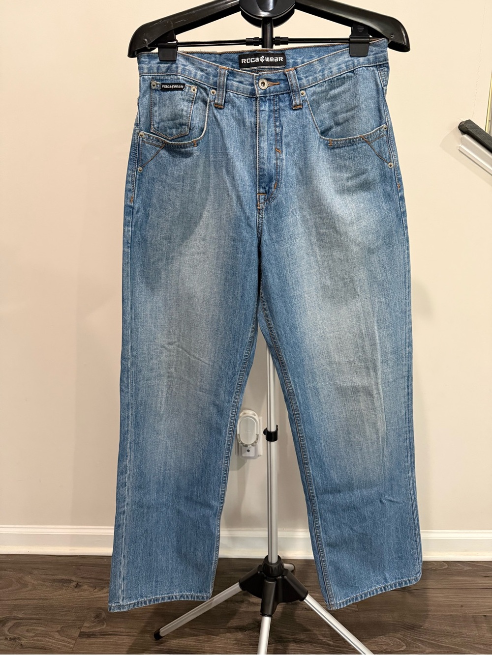 Rocawear Men's Medium Blue Straight-Leg vintage Y2K Jeans size 32